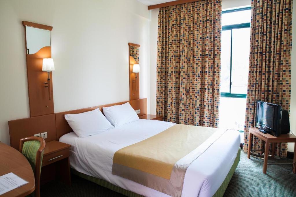 Gorillas Volcanoes Hotel Ruhengeri Eksteriør billede