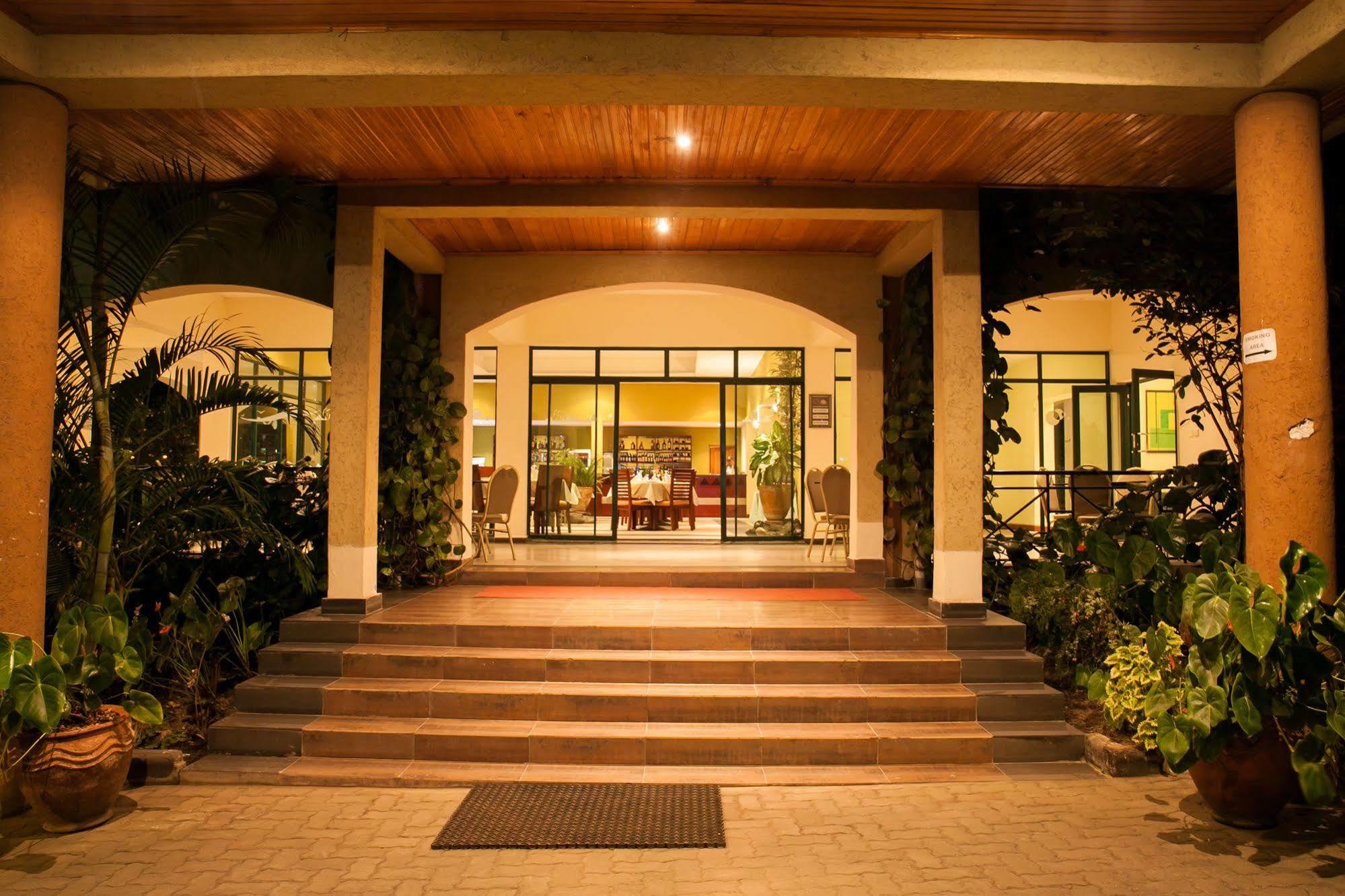 Gorillas Volcanoes Hotel Ruhengeri Eksteriør billede